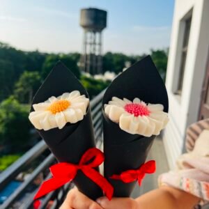 floral-bloom-candle-cones